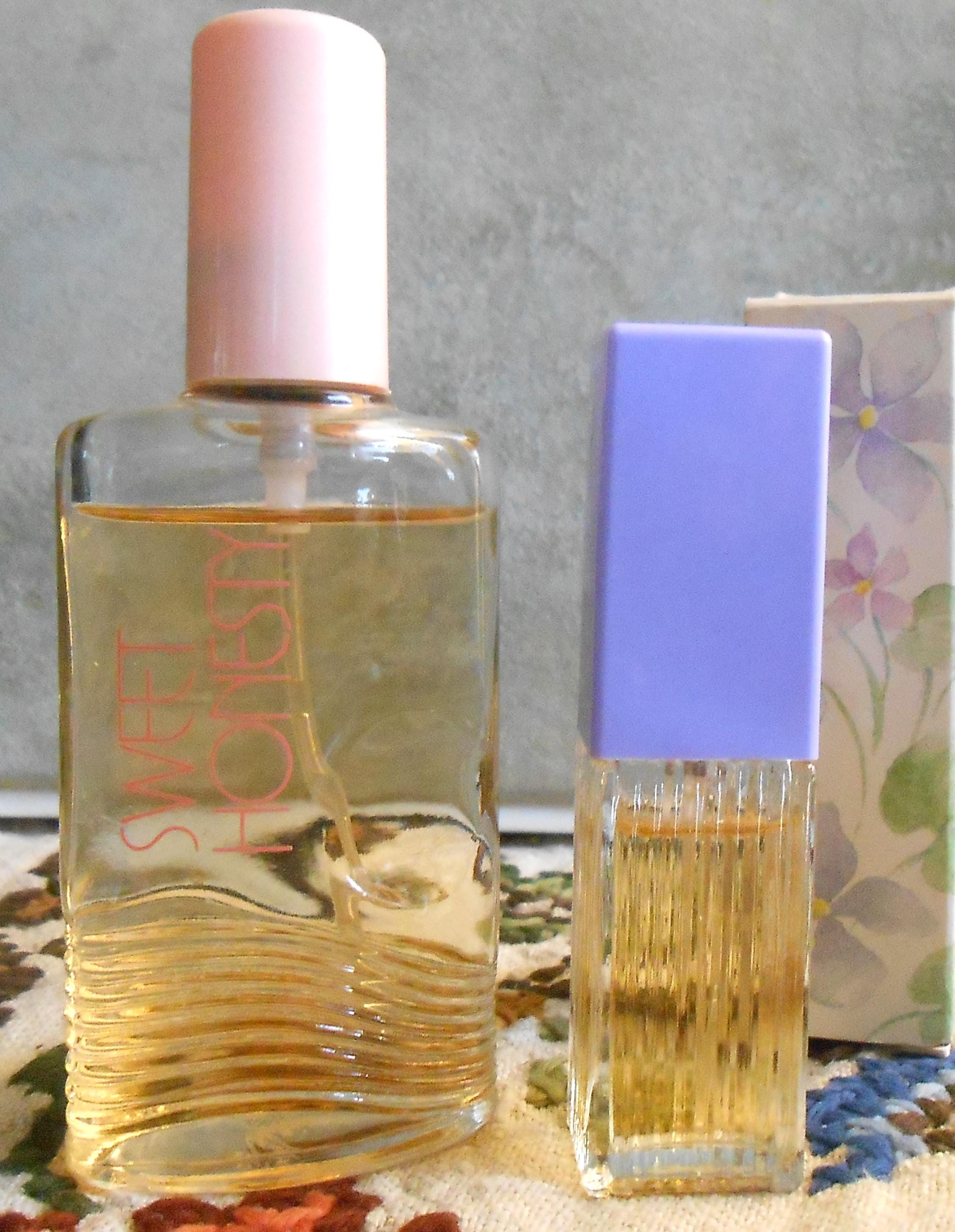 香水 希少 AVON 1970年代 ヴィンテージ香水瓶 パフュームミルクガラス*