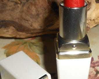 Avon Lipstick Moisture 15 Satin Smooth Rich Spice White Tube 1996 Beauty