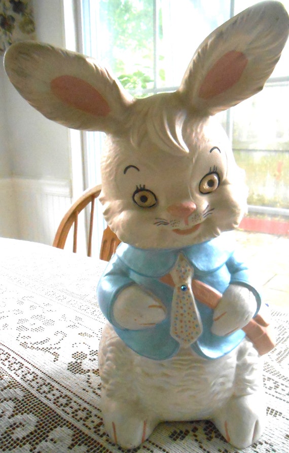 1976 Initials M.P. Alberta Mold Ceramic Easter Bunny Standing