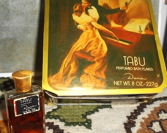 Set de 2 piezas de extracto de perfume Tabu by Dana y sales de baño perfumadas. Vintage de los años 70.