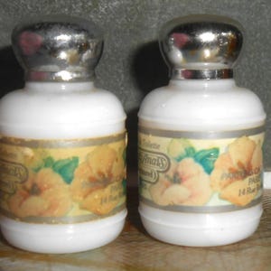 RARE Cacharel Anais Anais Miniature eau de Toilette Perfume Vanity Collectible Set .25oz Original White Bottle