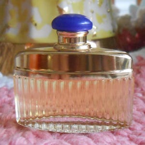 RARE Victoria Signature Scent by Victoria’s Secret Eau de Parfum Vintage Original Formula .17oz Miniature Vanity Collectible Bottle