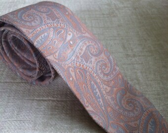 Pale Peach and Lavender Paisley Vintage PAULINE TRIGERE Necktie