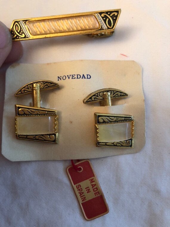 Faux MOP Vintage DAMASCENE Gold Tone Cufflinks wit