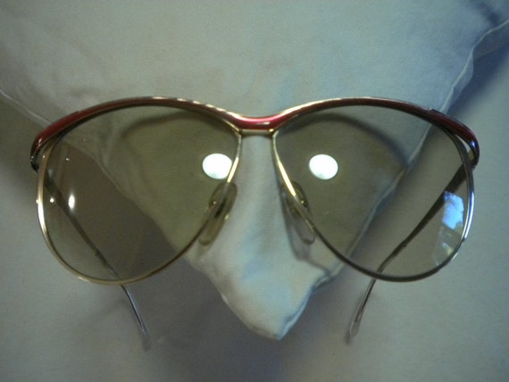Air About Town 80's Oversized Pink and Gold Vintage CHRISTIAN DIOR