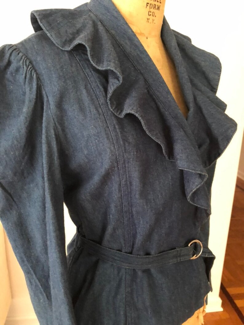 Soft Dark Denim Chambray Ruffle Shawl Collar Vintage BIS Gene Ewing Belted Gathered Shoulder LS Blouse M
