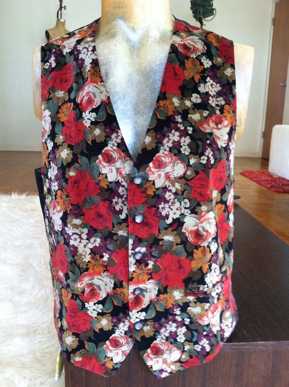 Floral Velvet Vintage ALEXANDRE of LONDON Vest Dap