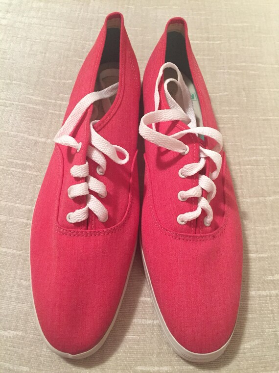 Red Cotton Vintage POSTURE FOUNDATION Rigid Wedge