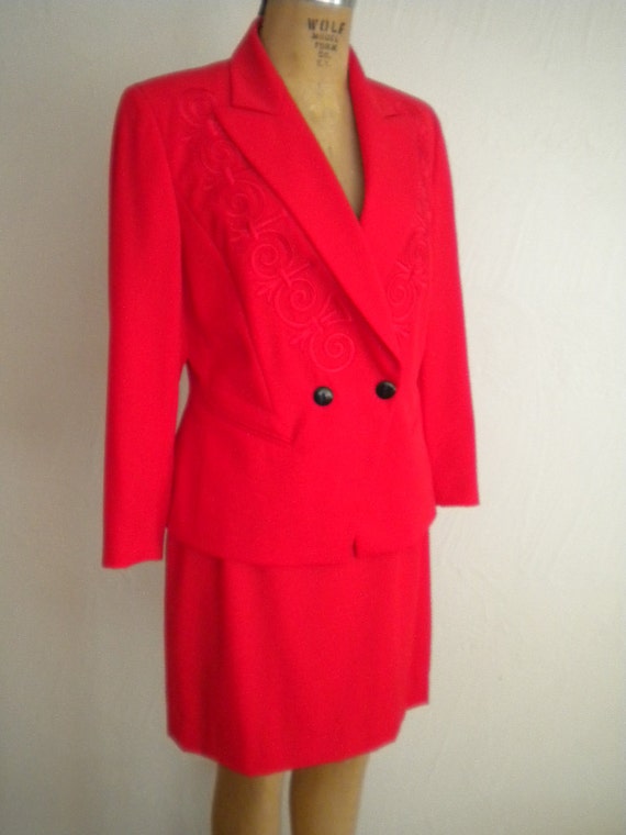 Sexy Bright Red Fine Wool Vintage ESCADA 1990's Mi
