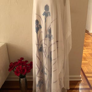 Sheer White Flows Over Purple Irises Polyester Vintage SHAHEEN Grecian Butterfly Sleeve Gown M image 2