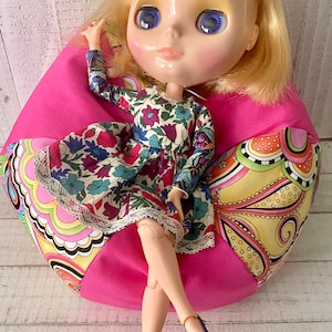 The Small Pink Paisley Puff (Bean Bag Chair for 1/6 Dolls)