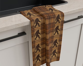 Plaid Bigfoot Microfiber Hand Towel: 'Trail Echo' Cabin Kitchen & Bath Decor