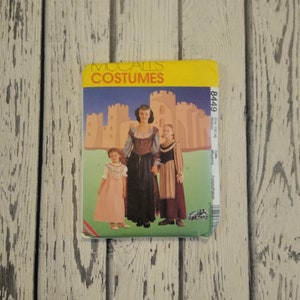 McCall&#39;s 8849 Costume Pattern - Renaissance Royalty Sewing Pattern - New Uncut - M8849 - Ren Faire - Tudor Henry VIII Anne Boleyn - Medieval