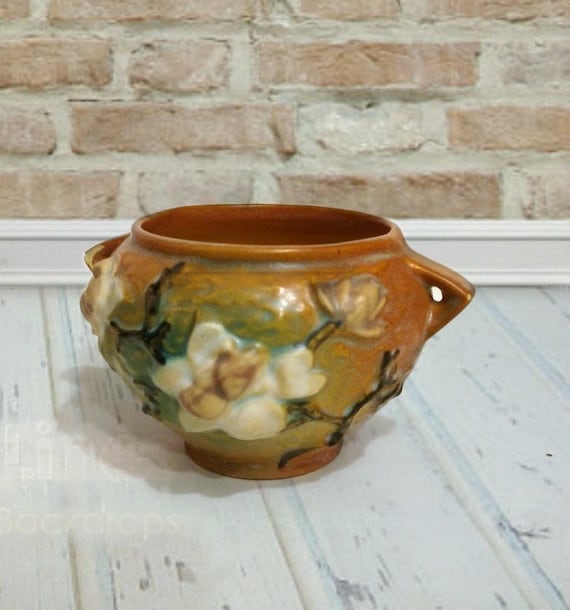 Vintage Roseville Magnolia Vase Small Jardiniere Pink Tan Etsy