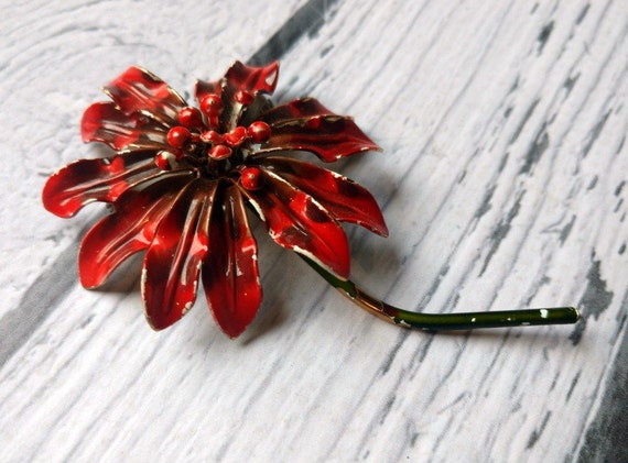 Vintage Red Flower Pin - Chrysanthemum Pin - Spid… - image 2
