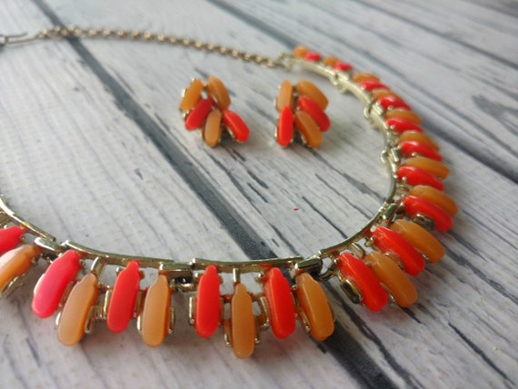 Vintage Orange Jewelry Set - Necklace Clip Earrin… - image 5