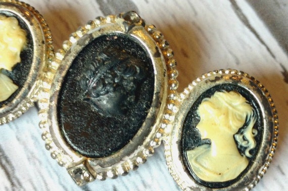 Vintage Triple Cameo Pin - Black and White Cameo … - image 4