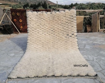 Handmade Beni Ourain Rug 8x10: Cream Moroccan Berber Rug