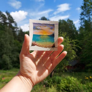 Dipinto originale in miniatura di un tramonto sull'oceano con acquerello, paesaggio marino sereno, senza cornice - Edizione limitata per l'arredamento della casa