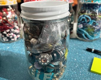 Mystery Jewelry-potjes - ook een beker die je met een rietje kunt gebruiken