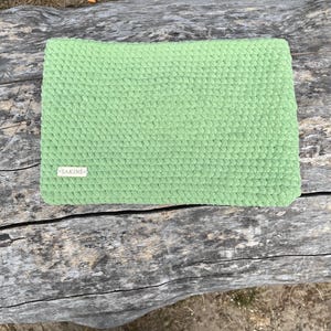 Crochet laptop sleeve 13-14 inches