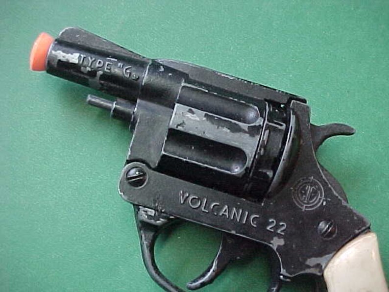 Vintage V22 Volcanic 22 Starter Pistol Etsy