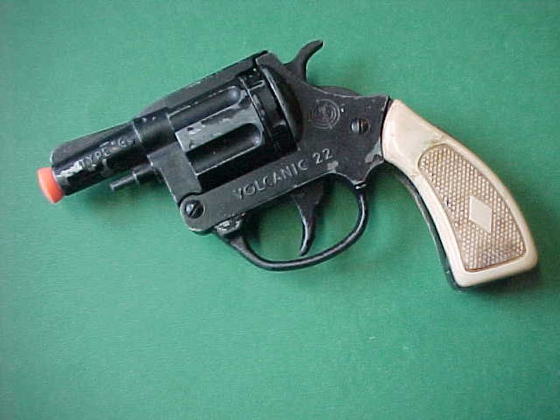 Vintage V22 Volcanic 22 Starter Pistol Etsy