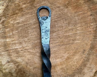 鉄道の釘の栓抜き