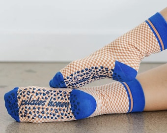Pilates Grip Socks: Non-Slip Barre, Yoga, Dance - Crew Length