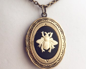Bee Cameo Locket Necklace Bronze Bee Pendant Gift for Women
