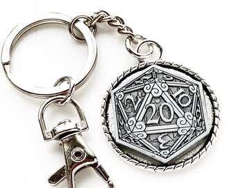 D20 Keychain Dungeons and Dragons Gifts Geek Gift for Men Dungeon Master Gift