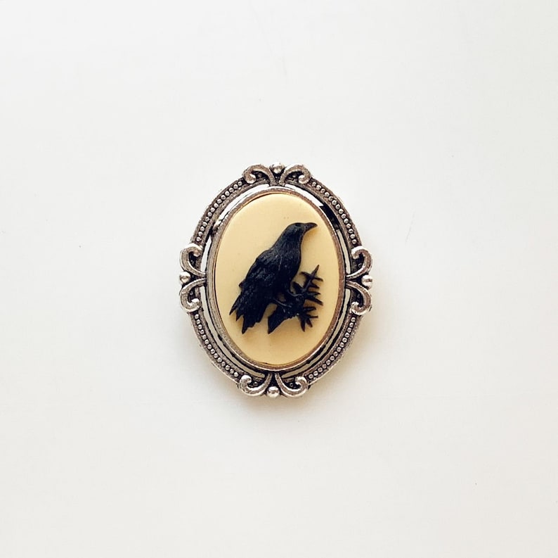 Raven Brooch Little Cameo Brooch Crow Pin Gothic Jewelry Etsy