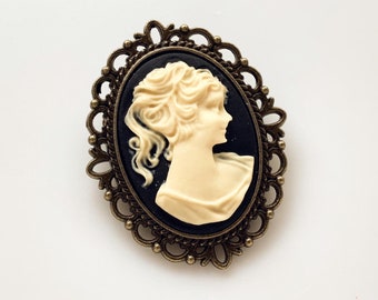 Cameo Brooch Vintage Lady Pin Victorian Costume Cameo Jewelry