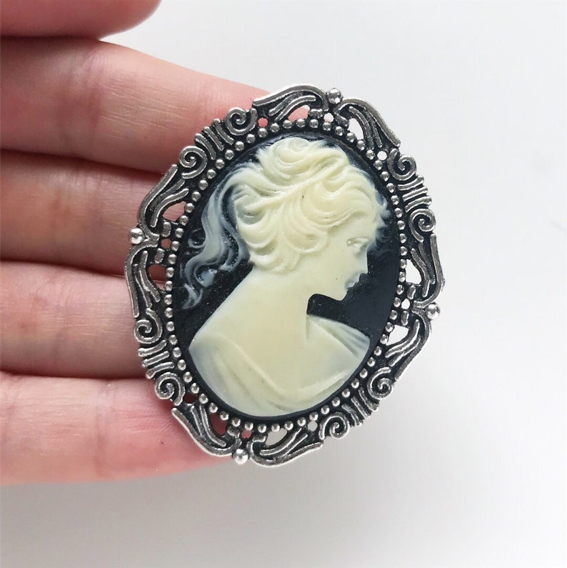 Cameo Brooch Classic Woman Cameo Vintage Style Gift Etsy