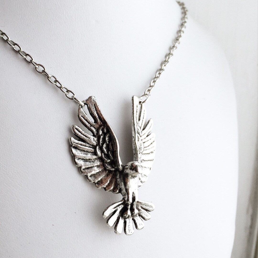 Hawk Necklace Bird of Prey Eagle Falcon Unisex Pendant Etsy Israel