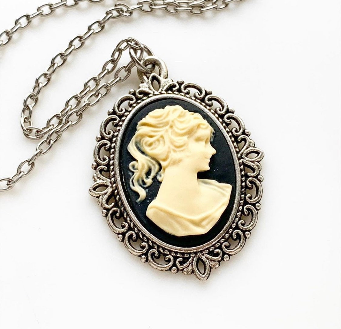 Collier cabochon camée rose antique femmes danseuse NEUF