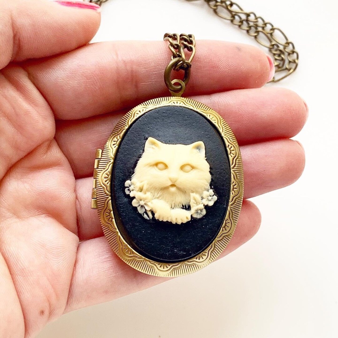 Cat Locket Necklace Memoriam Cat Gifts Cat Cameo Jewelry - Etsy