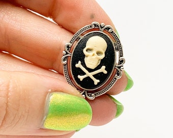 Small Skull Brooch Jolly Roger Cameo Skull and Crossbones Pirate Pin