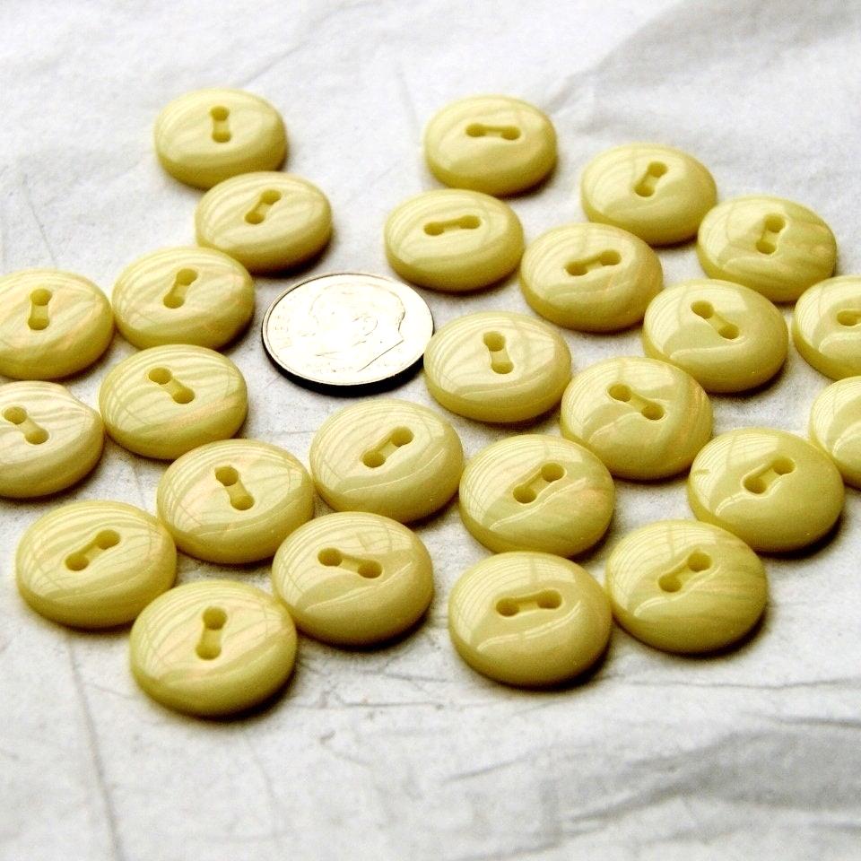 25 Yellow Button Mix, Lemon Yellow, 5/8
