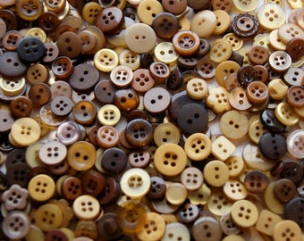 100 Buttons, Small  Brown Mix, Grab Bag, Crafting,  Jewelry, Collect (1383 a)