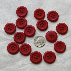 15 Red Buttons, 3/4