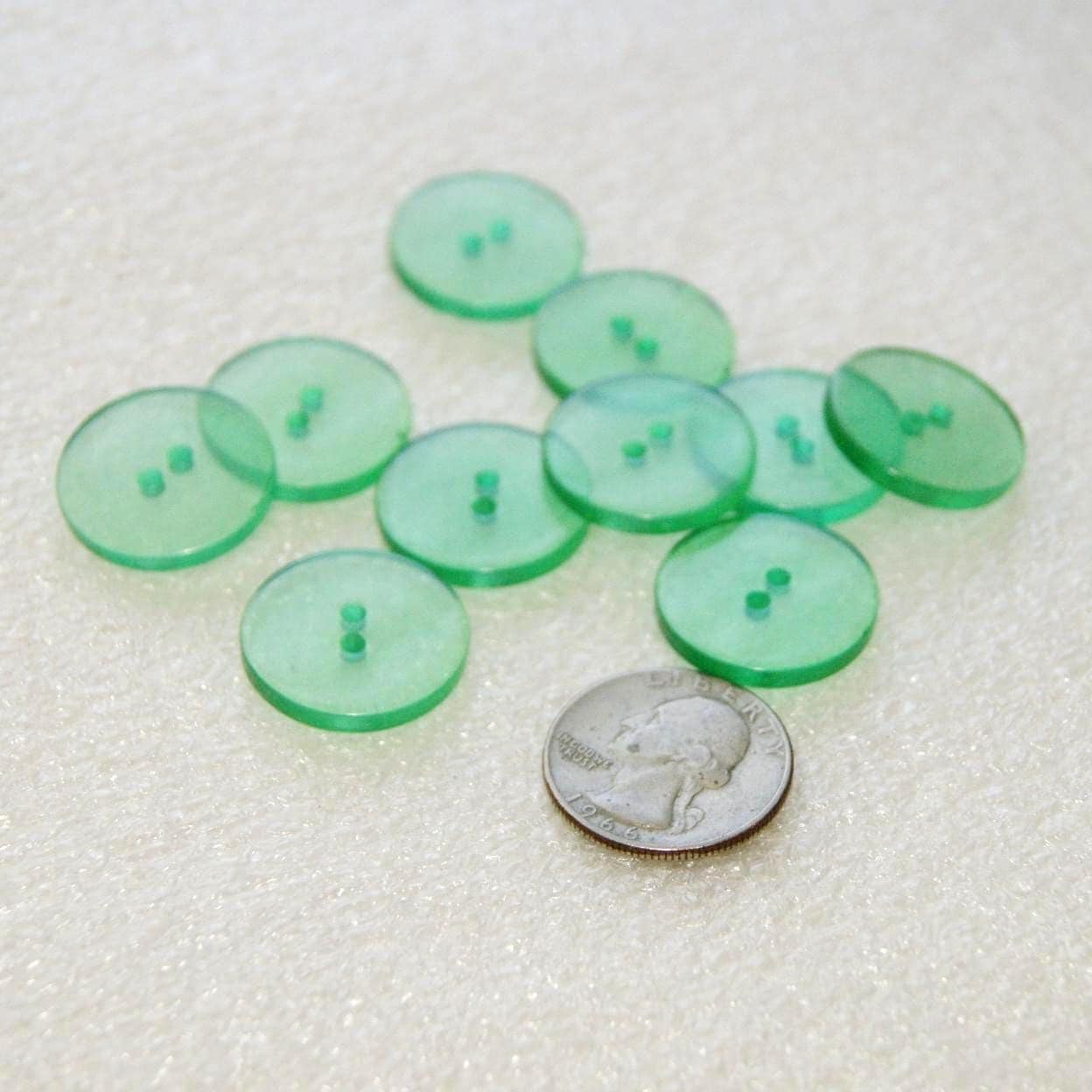 10 Green Buttons, 7/8