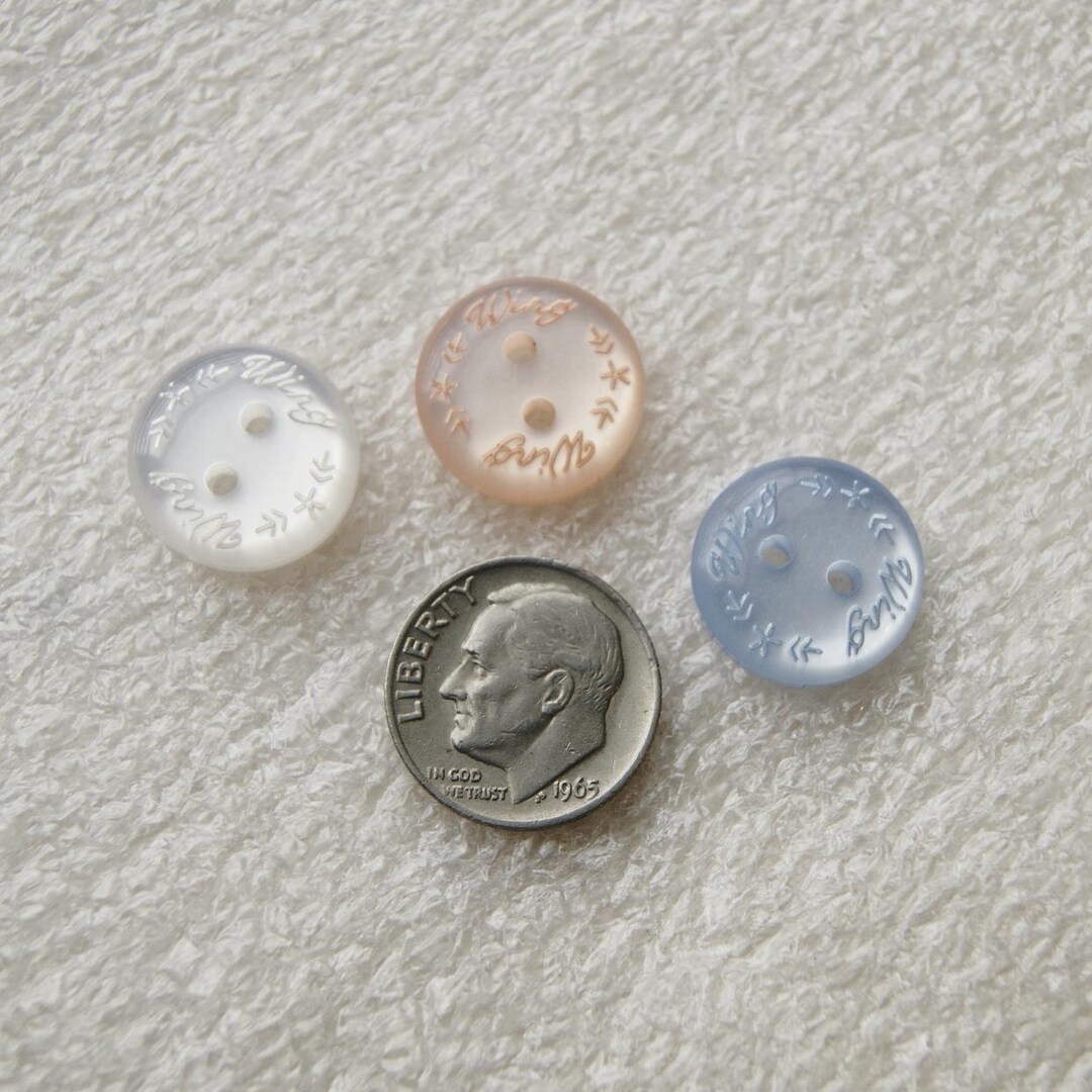 15 Buttons 5/8