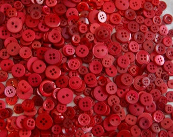 500 Red Buttons, Small  Cherry Red Button Mix, Craft Buttons,  Grab Bag , Jewelry (1118)