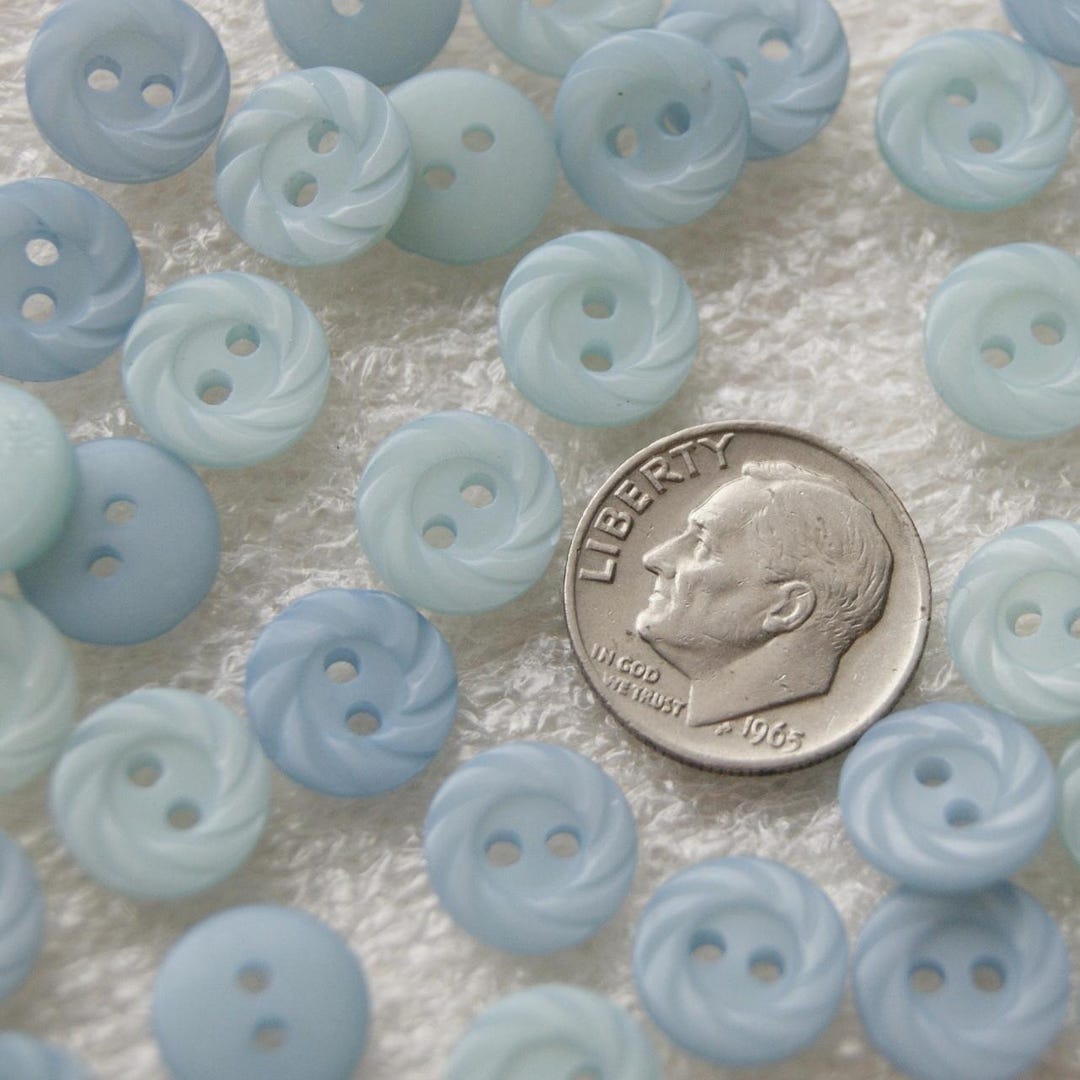 37 Blue Buttons, 3/8