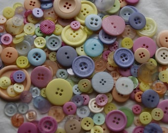 100 Buttons, Bright Pastel Mix, Lavender, Green, Yellow, Orange, Pink Mix  Grab Bag Crafting Jewelry Collect (193)