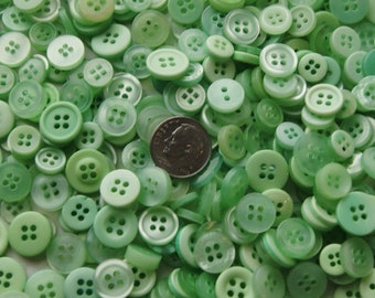 100 Buttons, Mint Green, Sea Foam, Small Button Mix, Assorted Buttons, Crafting Jewelry Collect (1462 A)