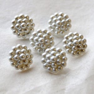 6 White Pearl Flower Shank Buttons, 1/2", Sewing, Craft (Ao 97)