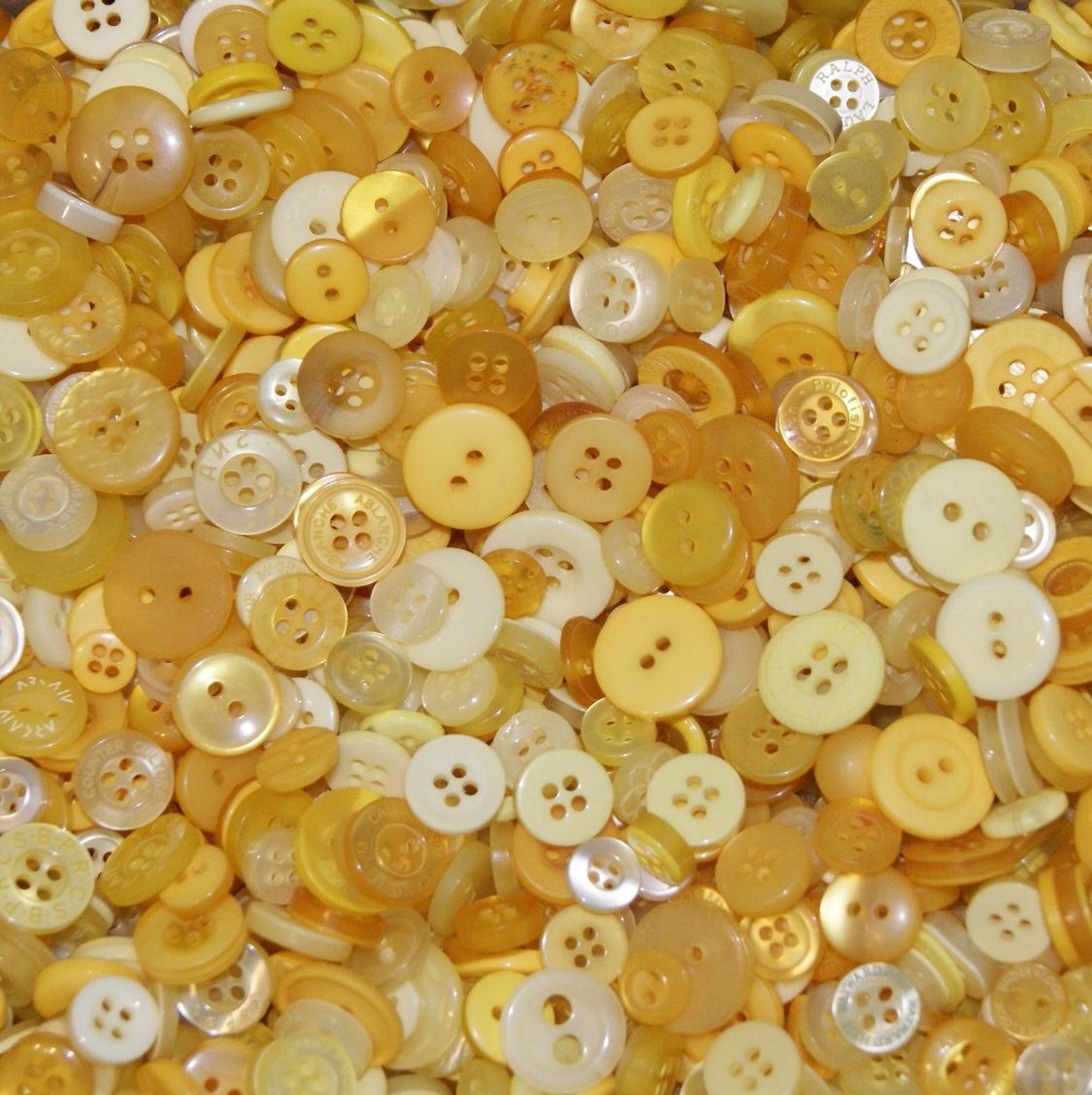 Yellow Buttons Row 100 Yellow Buttons, Mixed Yellows , Small Buttons, Yellow Mix, Grab Bag ...