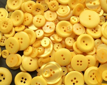 25 Yellow Button Mix, Yellow Assorted  Sizes, Sewing, Crafting, Jewelry Collect (1525)